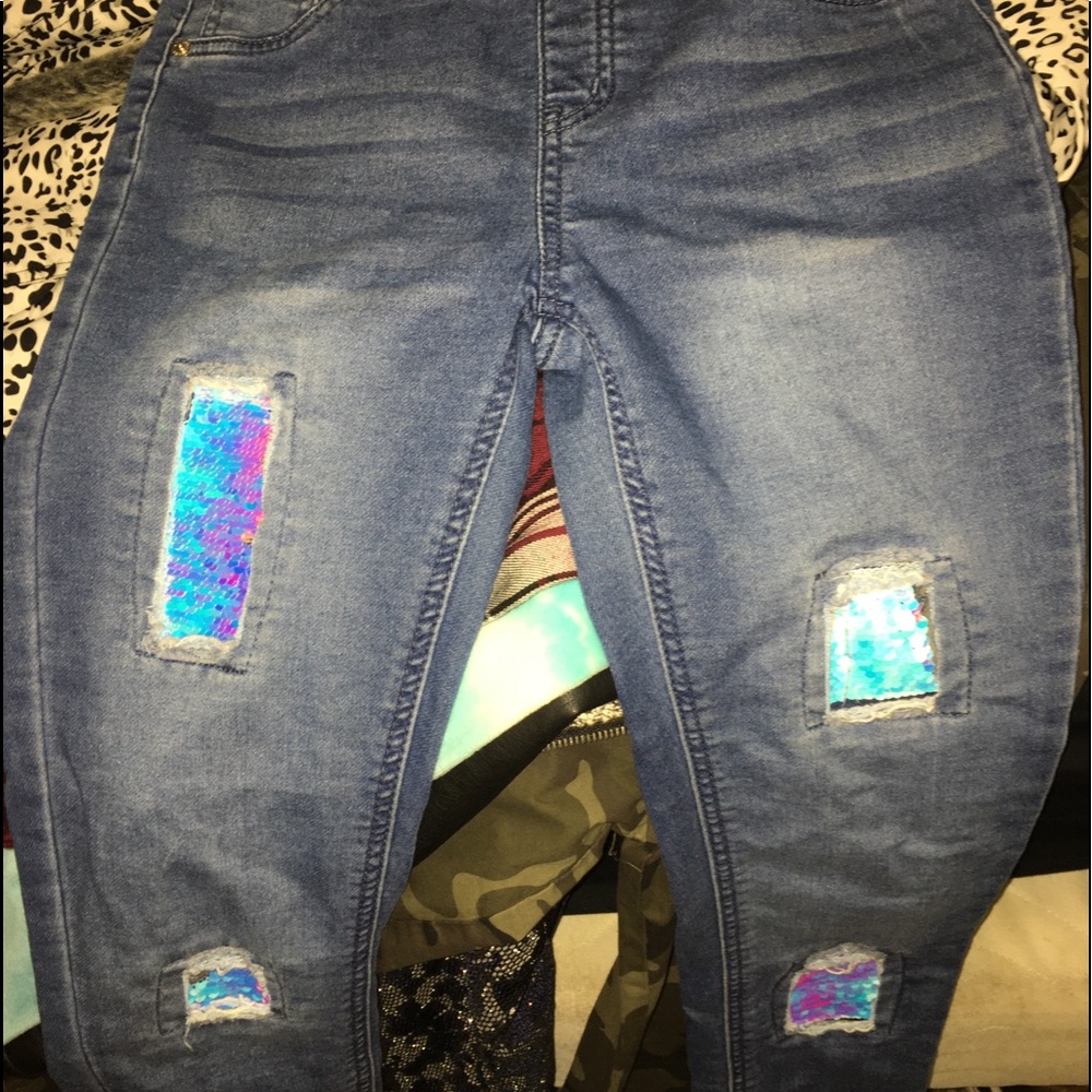 Jeans